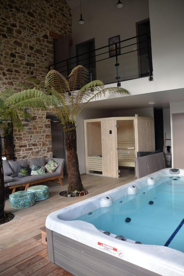 La Grange De Tissey Grand Gite Avec Spa Et Sauna Dragey Экстерьер фото